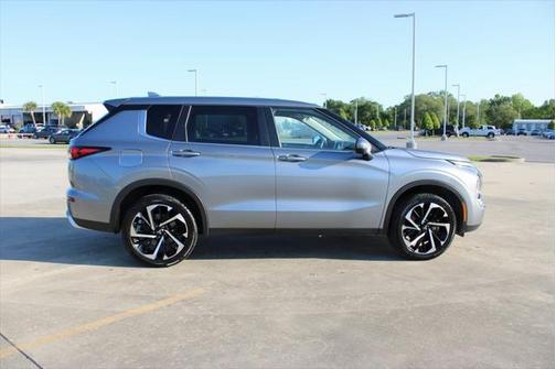 2023 Mitsubishi Outlander SE 2.5 S-AWC