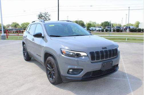 2023 Jeep Cherokee Altitude