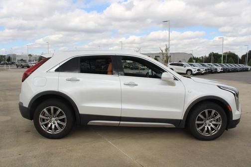 2019 Cadillac XT4 Premium Luxury