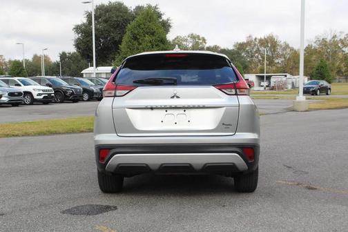 2022 Mitsubishi Eclipse Cross SE