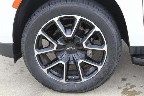 2021 Chevrolet Suburban RST