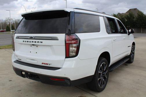 2021 Chevrolet Suburban RST