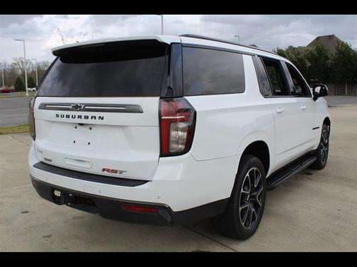 2021 Chevrolet Suburban RST