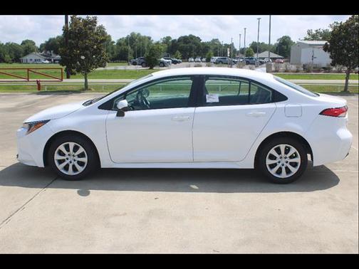 Ice Cap 2026 Toyota Corolla LE