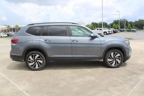 2024 Volkswagen Atlas 2.0T SE w/Technology 4MOTION