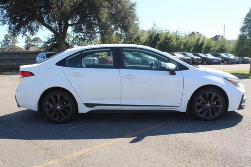 2024 Toyota Corolla SE