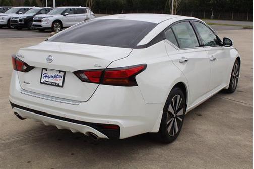 2022 Nissan Altima 2.5 SL