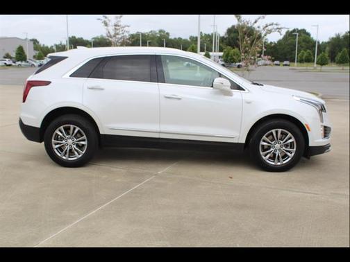 Crystal White Tricoat 2021 Cadillac XT5 Premium Luxury