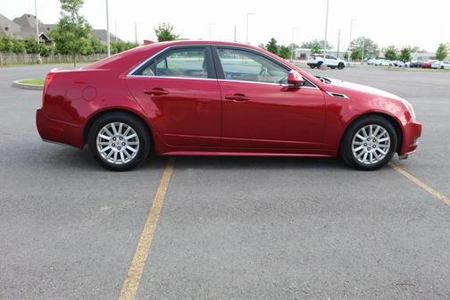 Photo 4 of 28 of 2012 Cadillac CTS Luxury