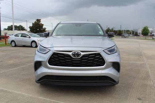 2022 Toyota Highlander L