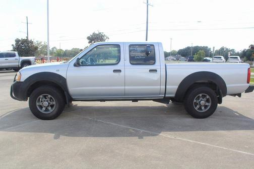 2002 Nissan Frontier XE Crew Cab