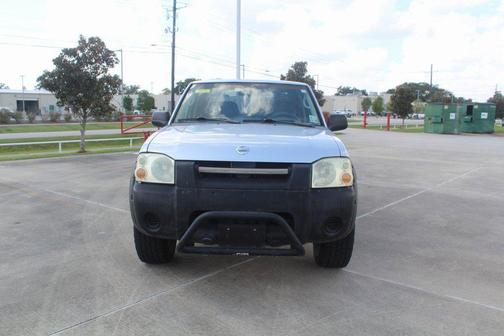 2002 Nissan Frontier XE Crew Cab