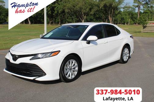 Photo 1 of 27 of 2020 Toyota Camry LE