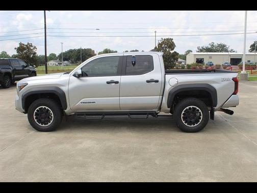2024 Toyota Tacoma TRD Off Road