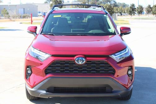 2024 Toyota RAV4 Hybrid XLE Premium