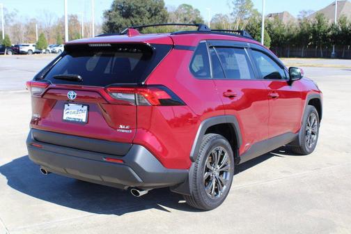 2024 Toyota RAV4 Hybrid XLE Premium