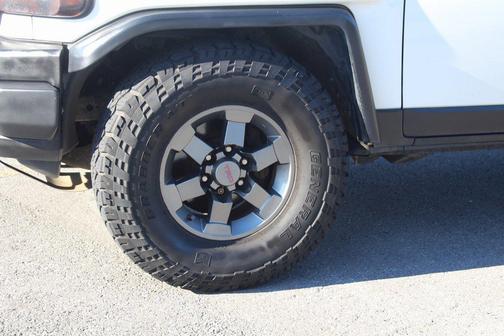 2009 Toyota FJ Cruiser Base