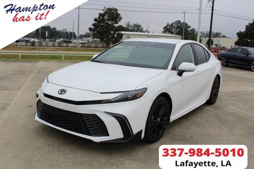 2025 Toyota Camry SE