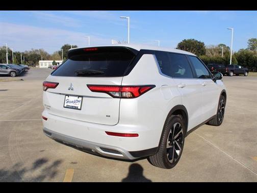 2023 Mitsubishi Outlander SE 2.5 2WD