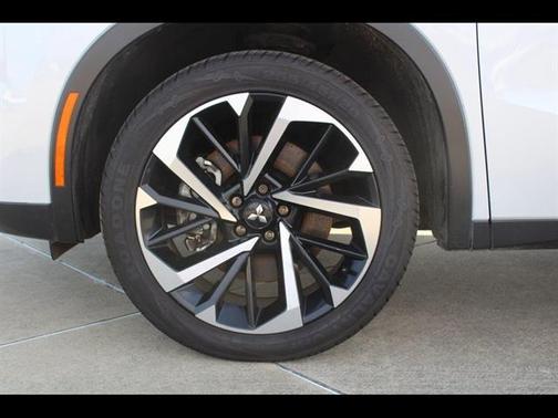 2023 Mitsubishi Outlander SE 2.5 2WD