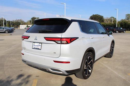 2023 Mitsubishi Outlander SE 2.5 2WD