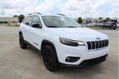 2023 Jeep Cherokee Altitude