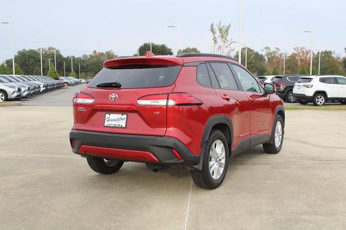 2023 Toyota Corolla Cross LE