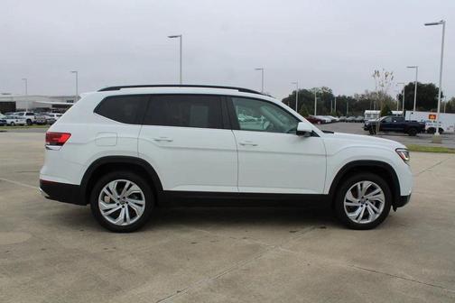 2022 Volkswagen Atlas 3.6L SE w/Technology