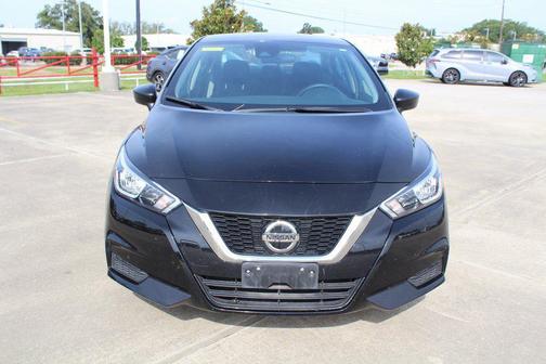 2022 Nissan Versa 1.6 SV