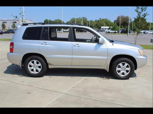 2001 Toyota Highlander Base