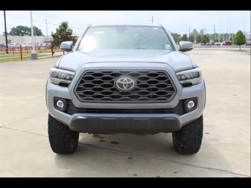 Cement 2020 Toyota Tacoma TRD Off Road