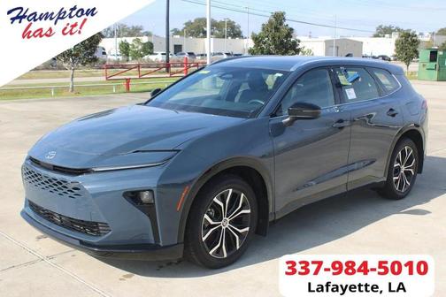 2025 Toyota Crown Signia XLE