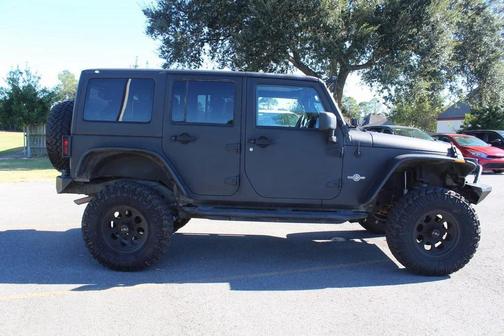 2013 Jeep Wrangler Unlimited Freedom Edition