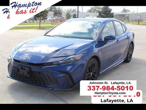 2025 Toyota Camry SE