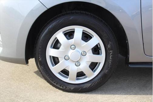 2021 Mitsubishi Mirage ES