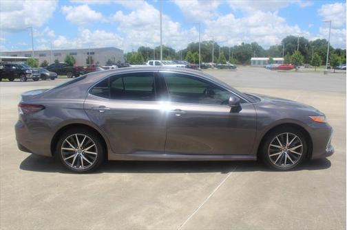 2024 Toyota Camry XLE
