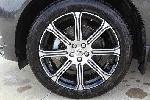 2021 Volvo XC60 T5 Inscription