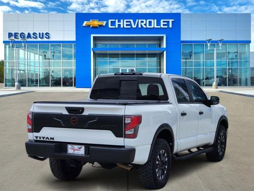 2023 Nissan Titan PRO-4X