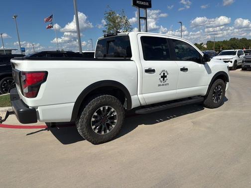 2023 Nissan Titan PRO-4X