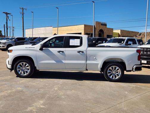 2021 Chevrolet Silverado 1500 Custom