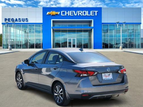 2021 Nissan Versa 1.6 SV