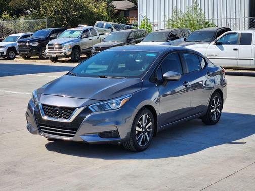 2021 Nissan Versa 1.6 SV
