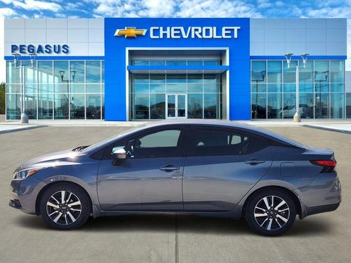 2021 Nissan Versa 1.6 SV