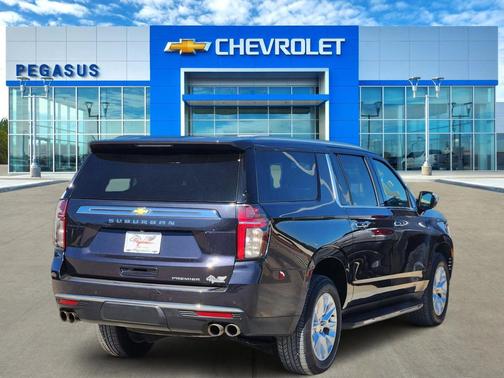 2023 Chevrolet Suburban Premier