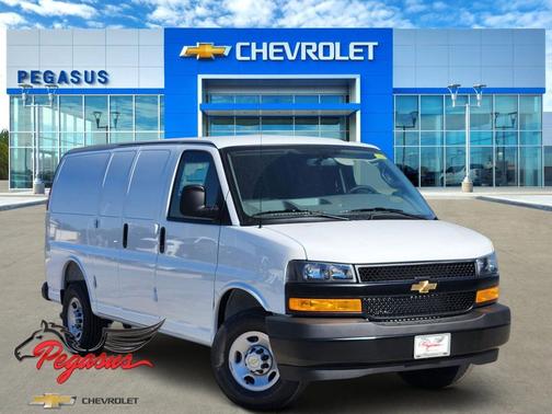 2025 Chevrolet Express 2500 RWD 2500 Regular Wheelbase WT