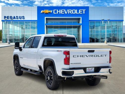 2025 Chevrolet Silverado 2500 LT