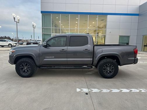 2021 Toyota Tacoma SR5