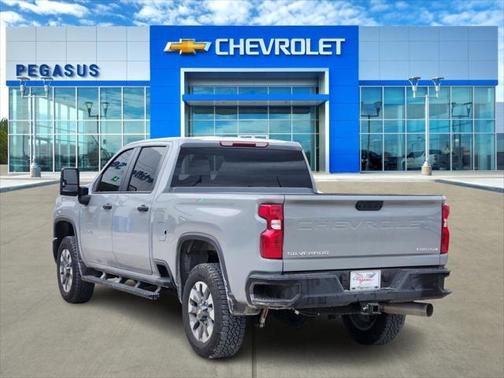 2025 Chevrolet Silverado 2500 Custom