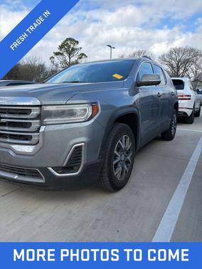 2023 GMC Acadia FWD SLT