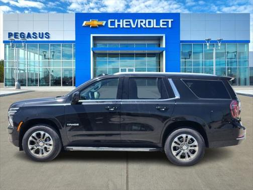 2025 Chevrolet Tahoe LS
